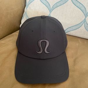 Lululemon running hat